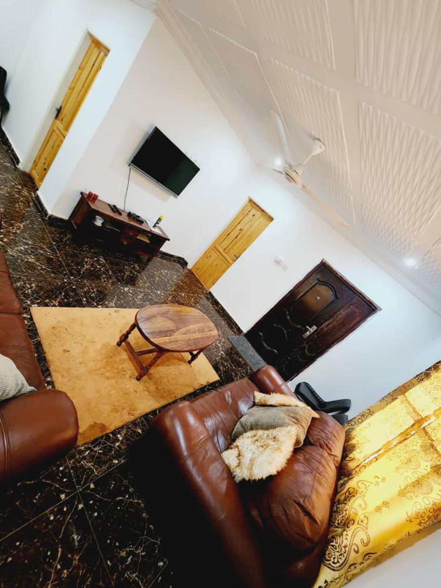 Inviting 1-Bed House In Brusubiヴィラ エクステリア 写真